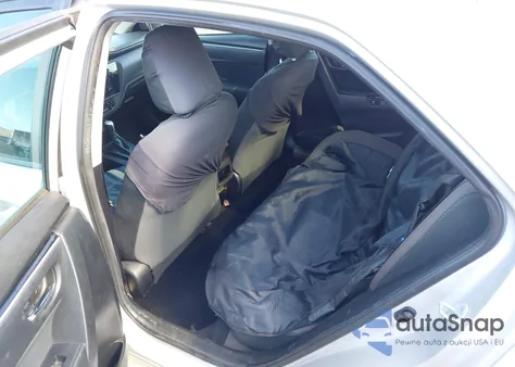 2017 Toyota Corolla Le z USA, uszkodzony, nr VIN 5YFBURHE8HP590659